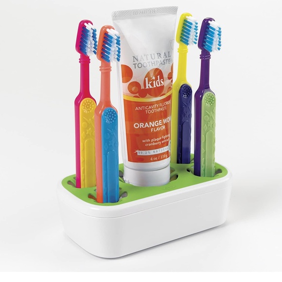 OXO KIDS TOOTHBRUSH HOLDER TOT TOOTHBRUSHING STATION GREEN NEW - Picture 3 of 5